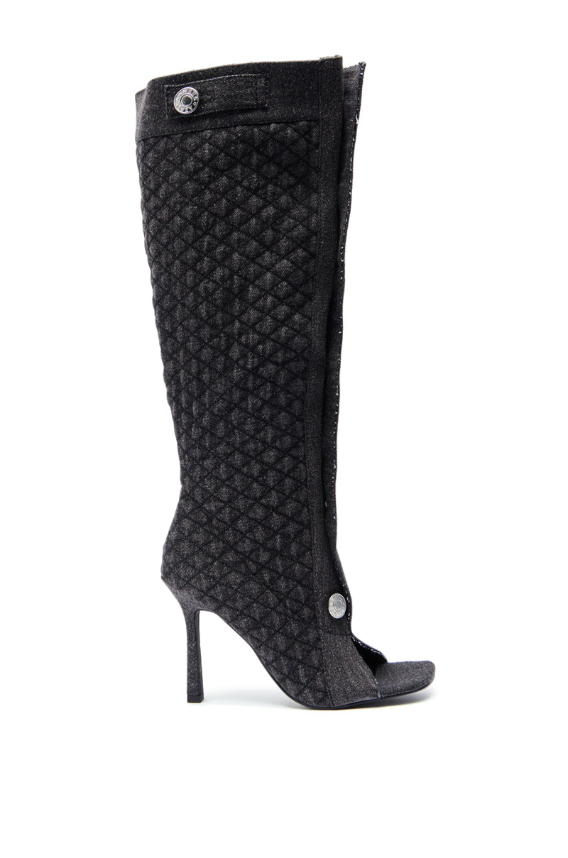 AZALEA WANG KAZUKI GREY QUILTED DENIM BOOT