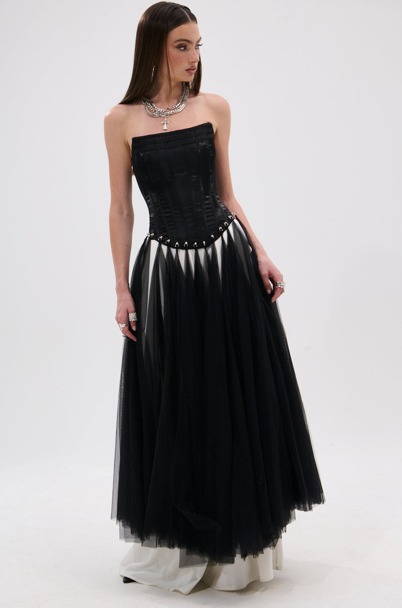 MARRIED TO THE GAME CORSET TOP IN BLACK